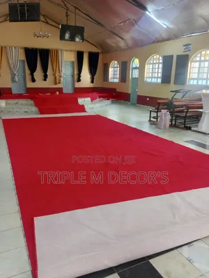 Carpet Nyekundu ya Delta 4mm kwa Madhabahu ya Kanisa