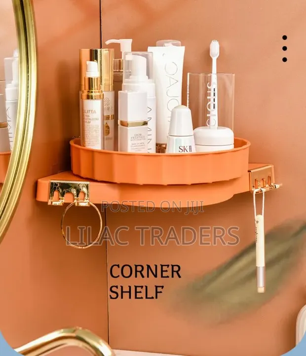 3-Tier Rotating Bathroom Cosmetic Storage Rack - 1