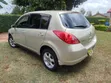 Nissan Tiida 1.5L 16V 2010 Gold - 5