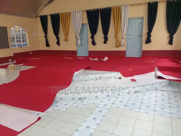 Soft Durable 4mm Delta Red Church Stage Carpet - 1