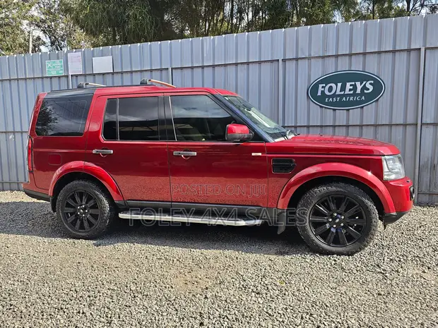 Land Rover Discovery 2012 Nyekundu - 1