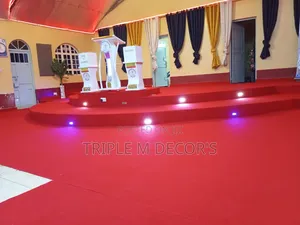 Carpet Nyekundu ya Delta 4mm ya Ubora wa Juu kwa Jukwaa la Kanisa