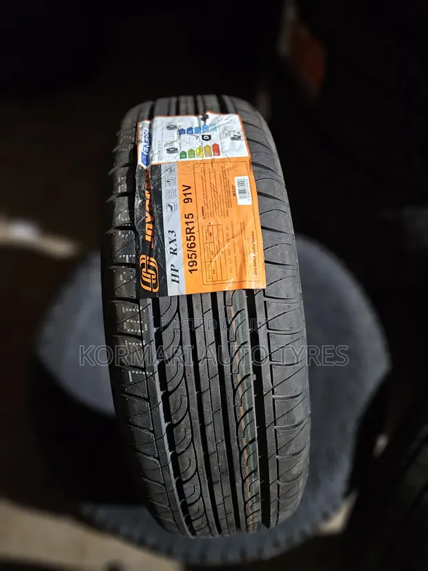 Tairi ya 195/65R15 Joyroad - 1