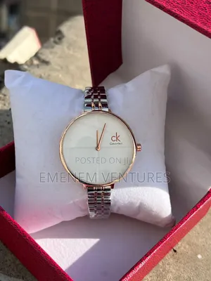 Calvin Klein Watch ya Wanawake ya Quartz - Dhahabu