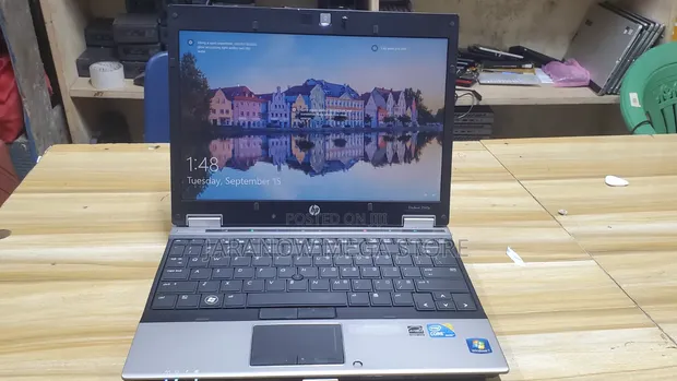 HP EliteBook 2540P Laptop - Intel Core i7, 8GB RAM, 250GB HDD - 1