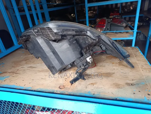 Suzuki Wagon R 2012-2014 Non-Xenon Headlight (Used) - 1