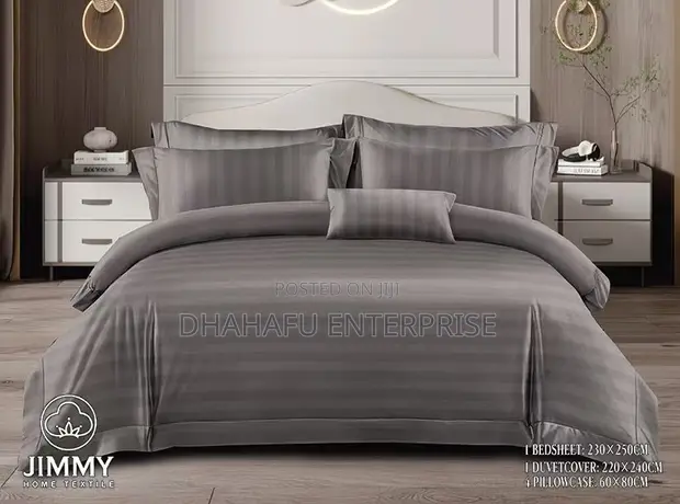 Luxury Striped Duvet Cover Set (Queen/King) - 1