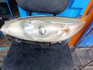Kikoi cha Mwangaza cha Mazda Premacy Kisicho Xenon (Kimetumika)