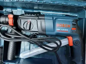 Bosch Rotary Hammer Drill - Mpya Kabisa