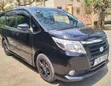 Toyota Noah 2015 Nyeusi - 1
