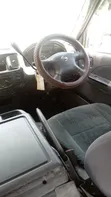 Nissan Caravan (Urvan) 2006 - Nyeupe - 5