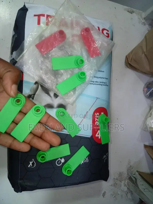 Vitambulisho vya Masikio - Usaidizi wa Usimamizi wa Mifugo - 1