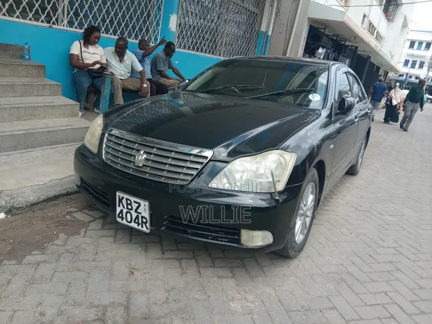 Toyota Crown Royal 2007 Black - 1