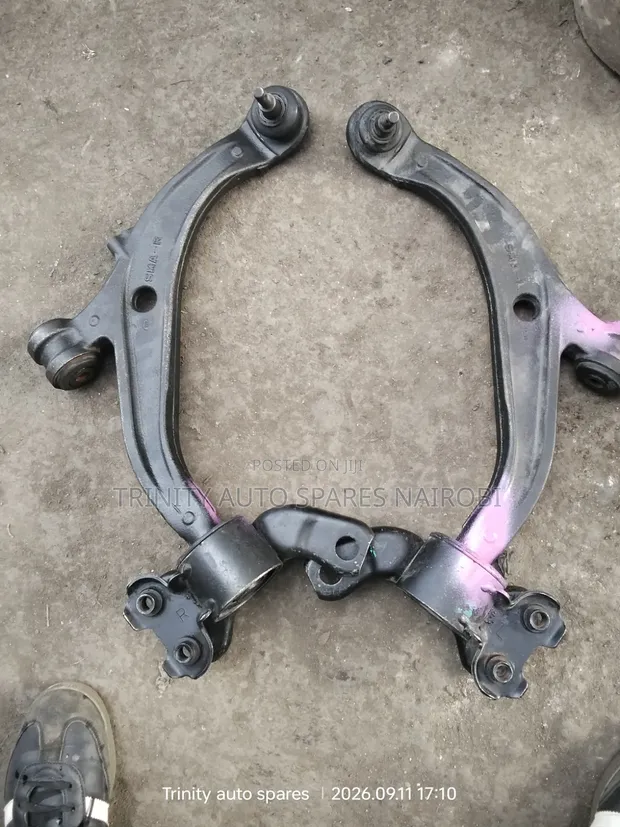 Original Ex-Japan Honda Stream Front Control Arms (Old Model) - 1