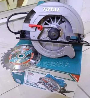 Total 7-Inch Power Circular Saw with Ergonomic Handle