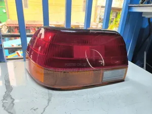 Nissan B15 Taillights za Ex Japan
