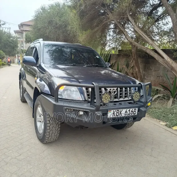 Toyota Land Cruiser Prado 3.0 D-4D 5dr 2005 Blue - 1