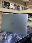 Laptop Mpya Dell XPS 13 9370: Intel Core i5, 8GB RAM, 256GB SSD - 3