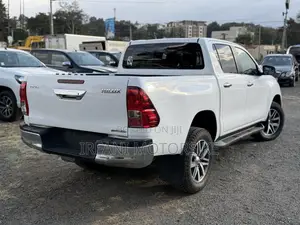 Toyota Hilux Revo Double Cab 2.4 Diesel 4WD 2018