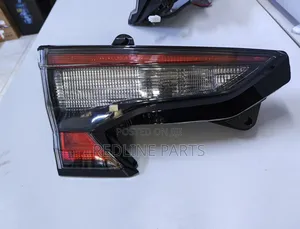 Subaru Outback BT Inner Taillight (2020-2025)