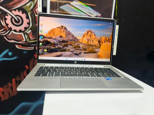 Laptop HP ProBook 430 G8 - 16GB RAM, 256GB SSD - 1