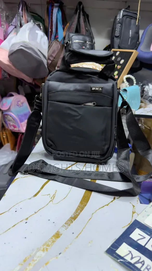 SKL Compact Side Bag - Nyeusi - 1