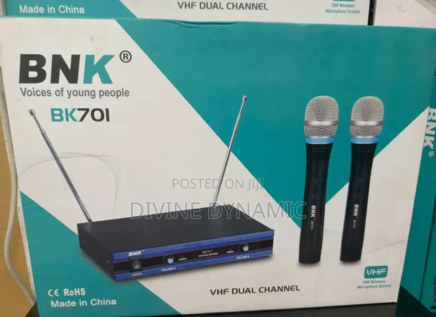 BNK BK701 Wireless Microphone - 1