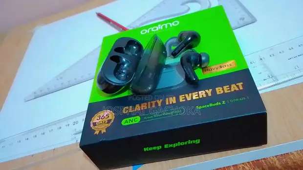 Oraimo SpaceBuds Z (OTW-625) ANC Earbuds - Like New - 1