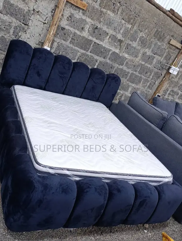 Superior Beds 5x6 Navy Scalloped Cloud Chester Bubble Bed - 1