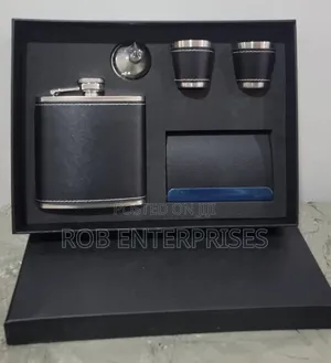 Whisky Flask Gift Set - Brand New