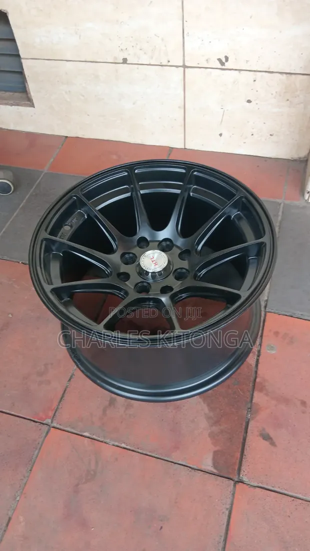 Universal Rims 14x7.0J Offset Black - 1