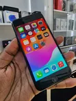 Apple iPhone SE 64GB - 3