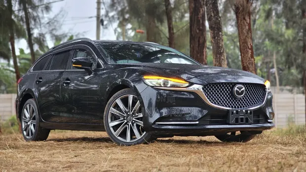 Mazda Atenza 2019 Nyeusi - 1