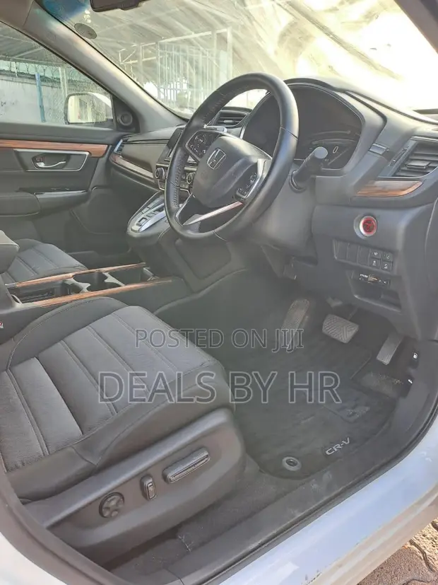 Honda CR-V Touring AWD 2018 White - 1