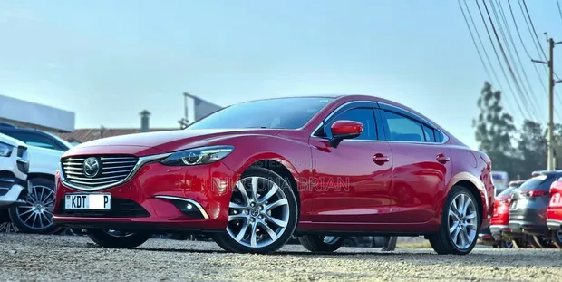 Mazda Atenza 2018 Nyekundu - 1