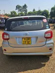 Toyota Passo 1.0 FWD 2017 Silver - 4