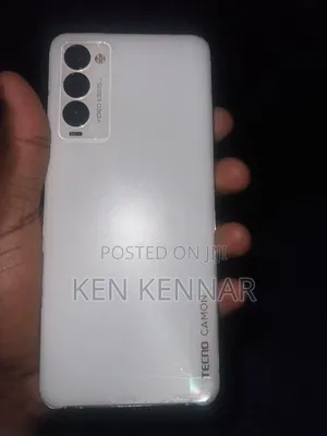 Tecno Camon 18 P 128GB Nyeupe