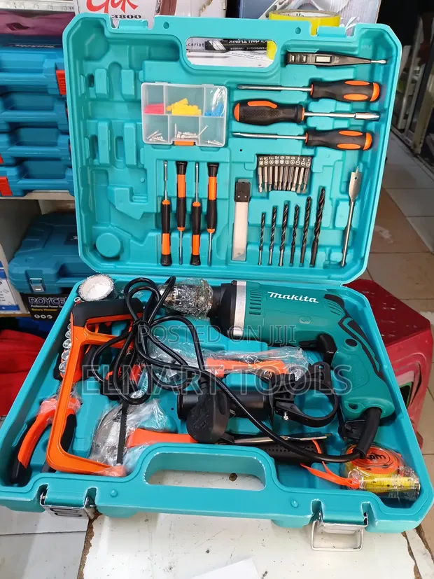Makita 710W Electric Impact Hammer Drill - 1