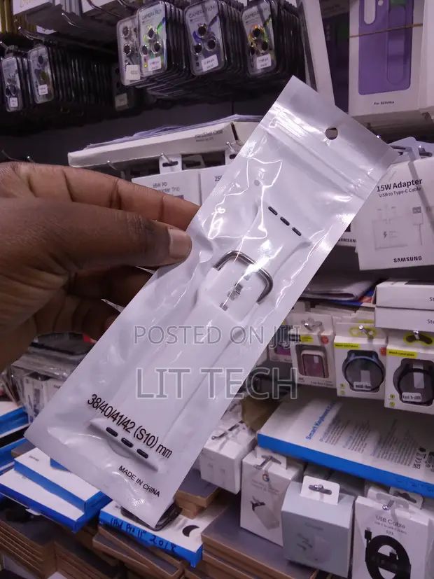 Apple Watch Silicone Sport Strap - Nyeupe - 38/40/41/42mm - 1
