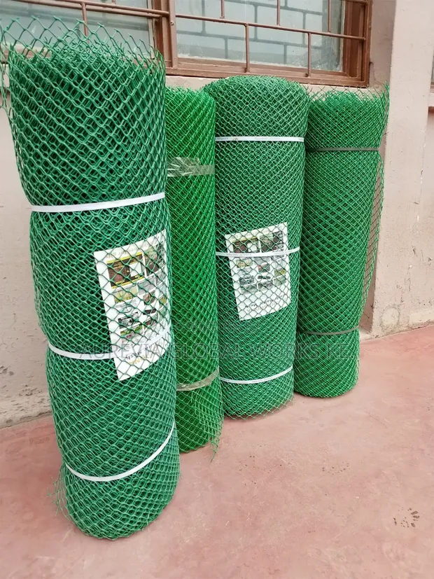 Chicken Plastic Mesh 1m x 25m - 1