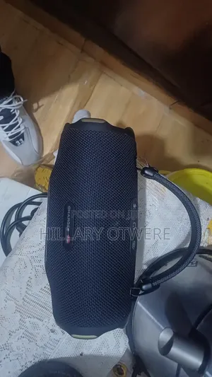 JBL Charge 6 Bluetooth Speaker