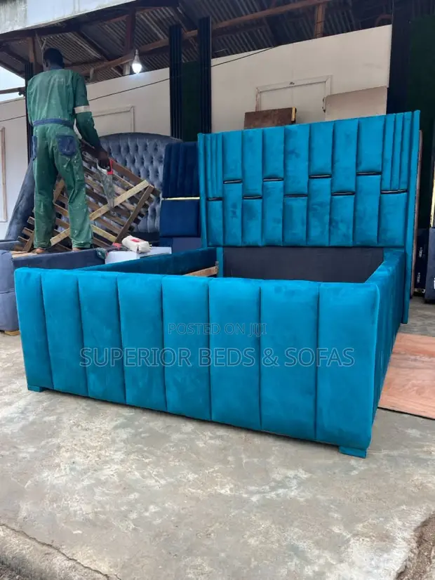 5x6 Teal Channel Chester Bed - 1
