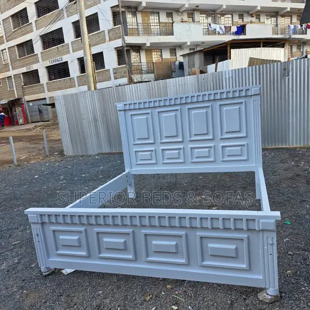 5x6 Posh Sturdy White Carved Panel Bed - 1