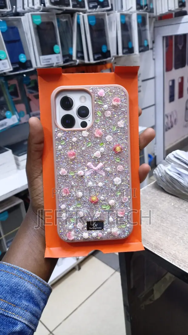 Kifaa cha 3D cha Kifahari cha Mkono kwa iPhone 13 Pro/Pro Max - 1