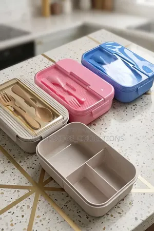 Bento Lunch Box yenye Compartments 3 na Kijiko/Uma