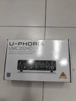 Behringer U-Phoria UMC202HD Sound Card