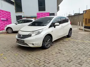 Nissan Note 2013 Nyeupe