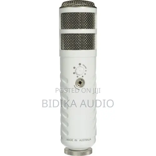 Rode Podcaster USB Broadcast Microphone - 1