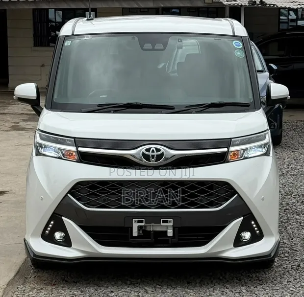 Toyota Tank 2019 White - 1