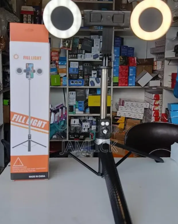 Selfie Stick + Tripod Stand na Taa 2 - 1